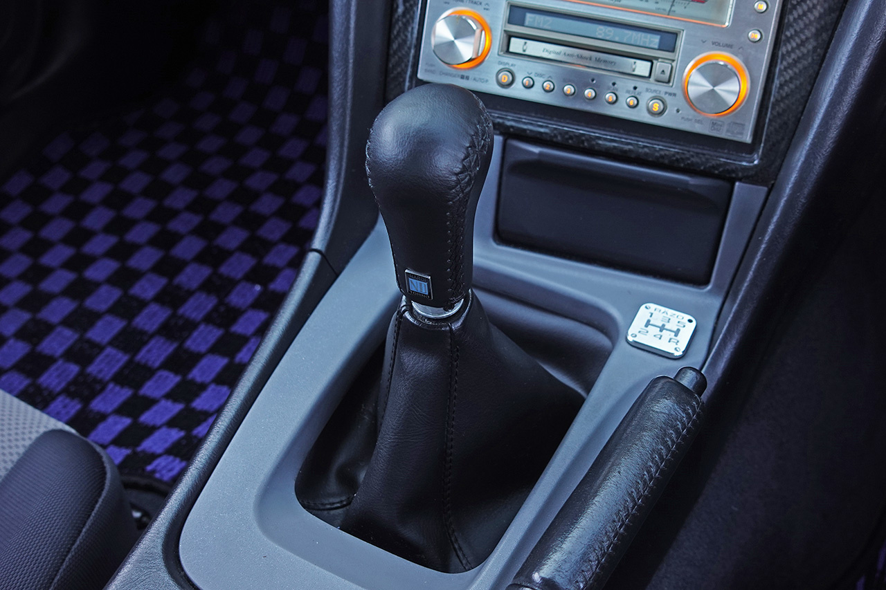 日産 スカイラインクーペ 