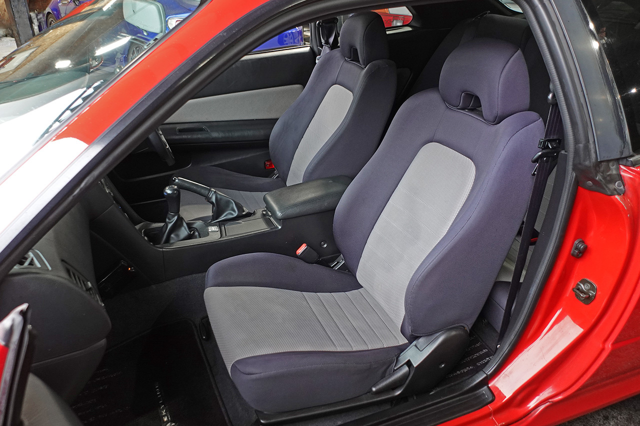 日産 スカイラインクーペ ２５ＧＴ　ＴＵＲＢＯ クーペ