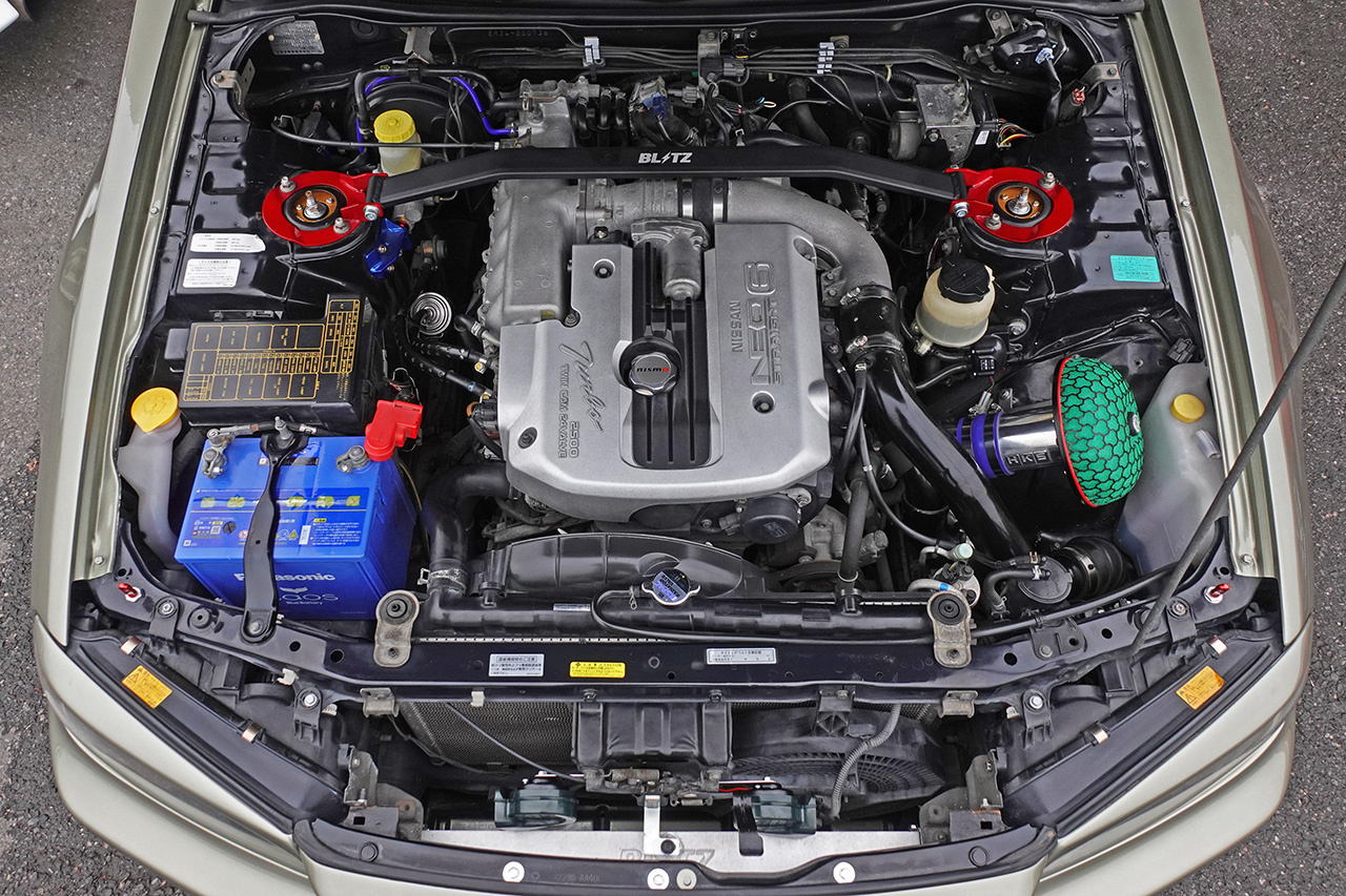 日産 スカイラインクーペ ２５ＧＴ　ＴＵＲＢＯ クーペ