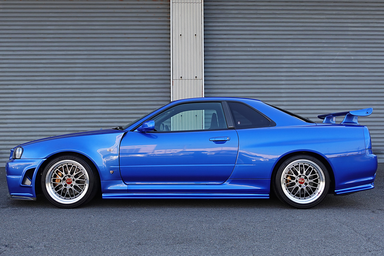 日産 スカイラインGT-R VスペックⅡ
