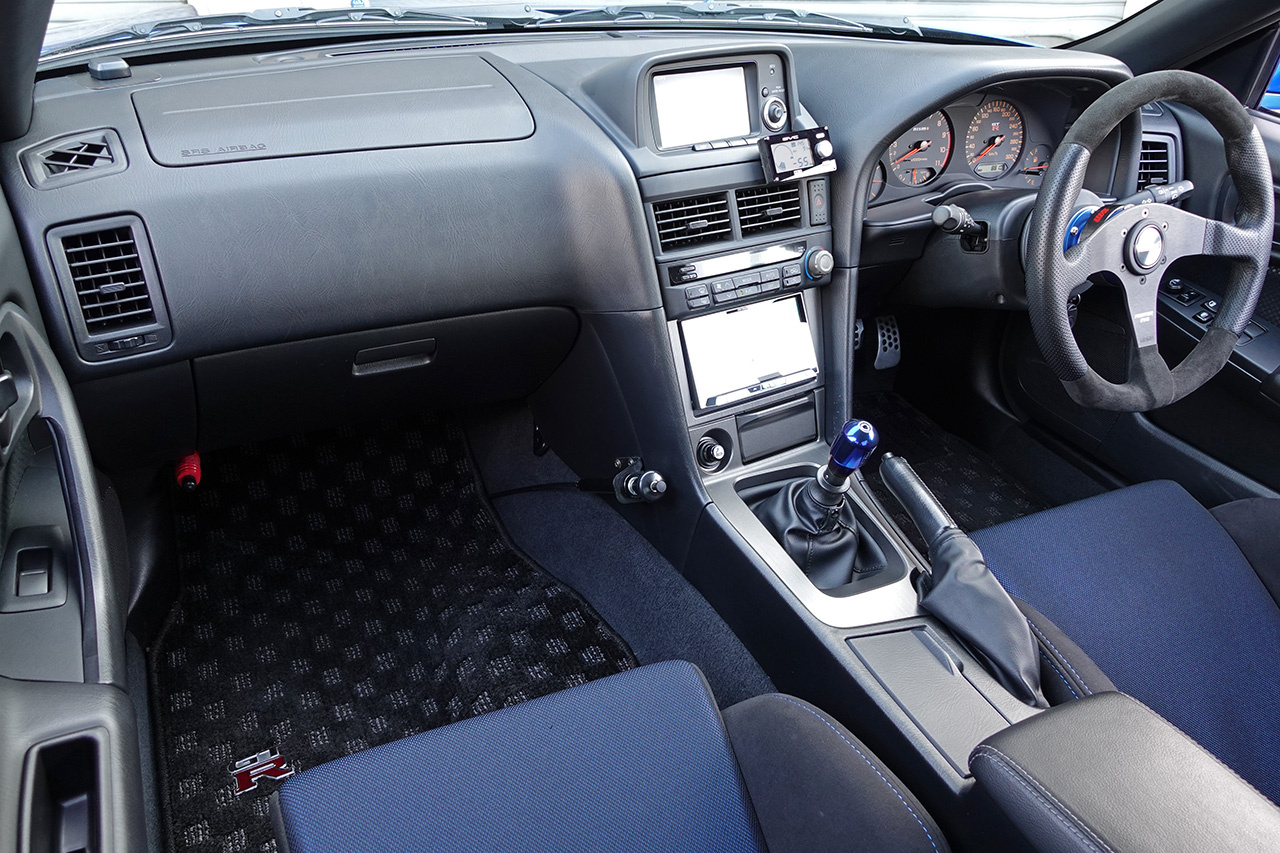 日産 スカイラインGT-R VスペックⅡ