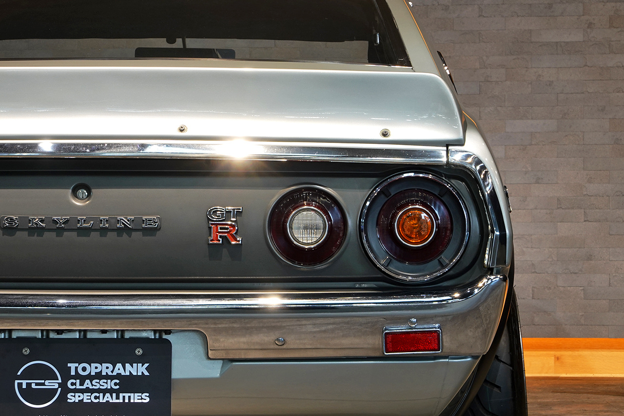 日産 スカイラインGT-R KPGC110 スカイライン 2000GT-R