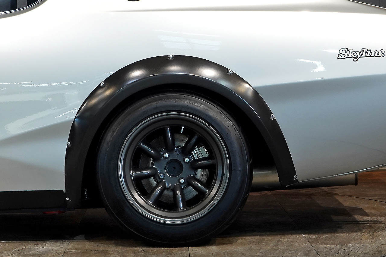 日産 スカイラインGT-R KPGC110 スカイライン 2000GT-R