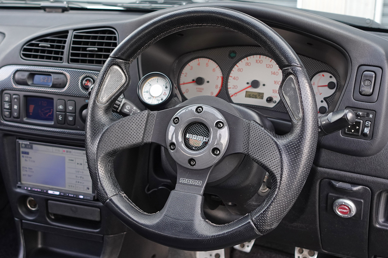 三菱 ランサーエボリューション GSRエボリューションⅤ