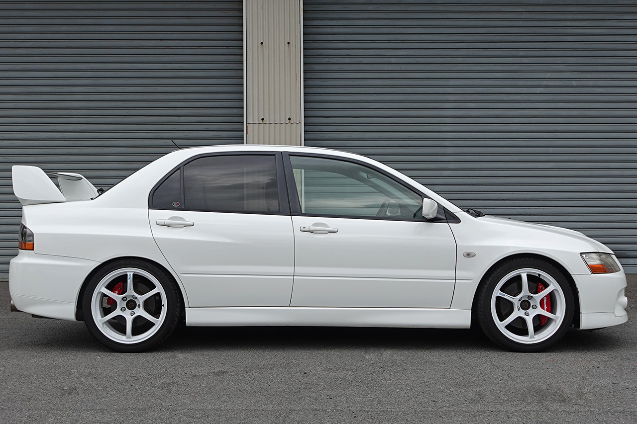 三菱 ランサーエボリューション GSR エボリューションⅨ