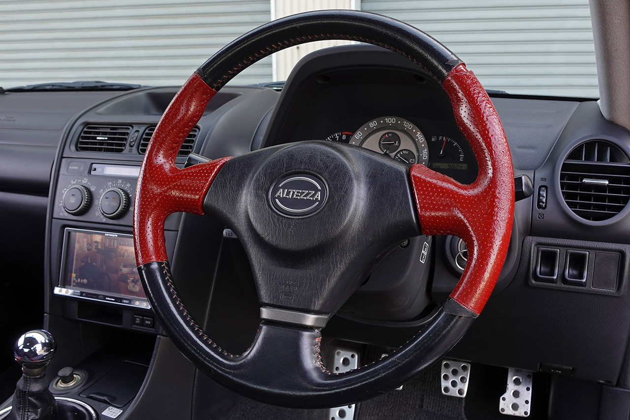 トヨタ アルテッツァ RS200 クオリタート