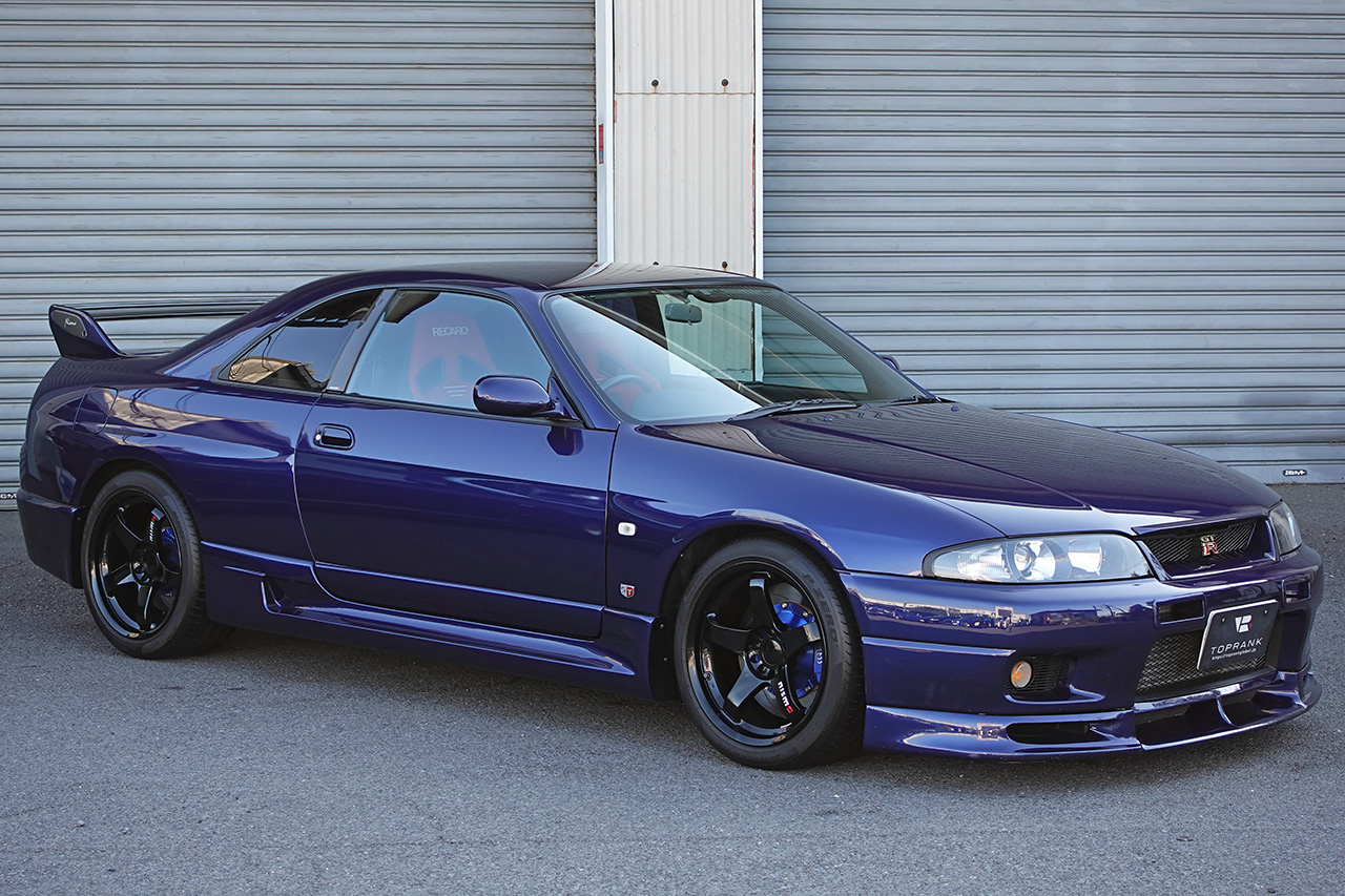 日産 スカイラインGT-R 