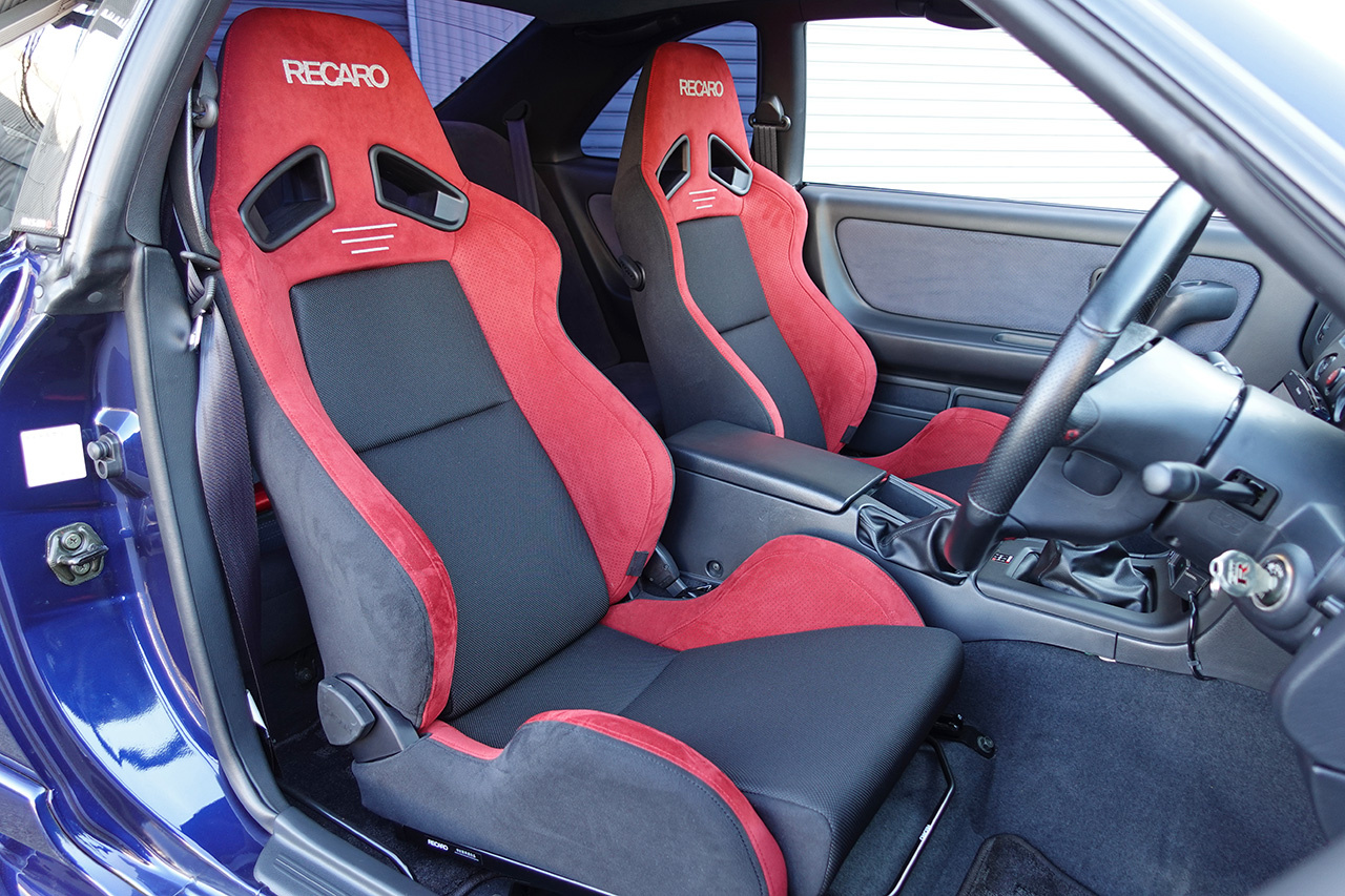 日産 スカイラインGT-R 