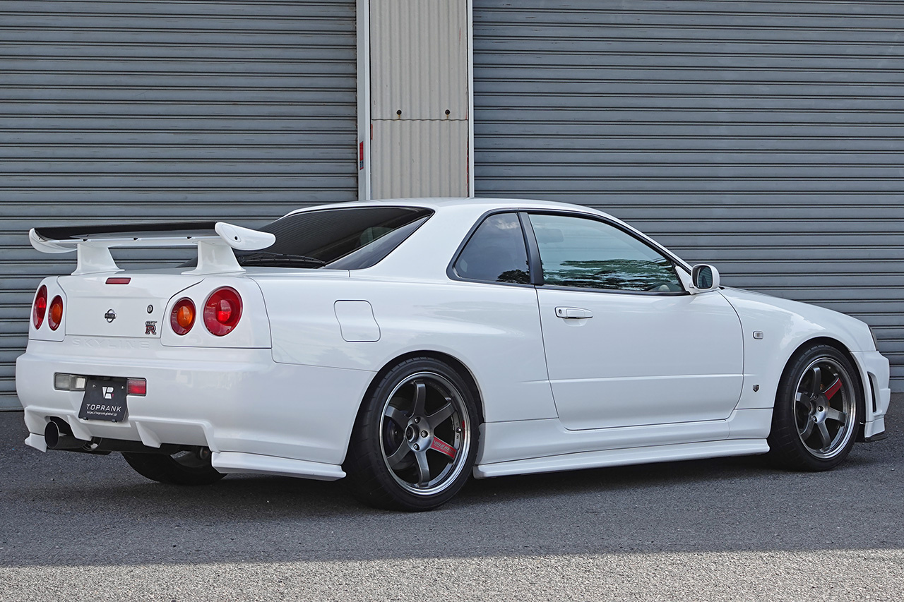 日産 スカイラインGT-R ＧＴ－Ｒ クーペ