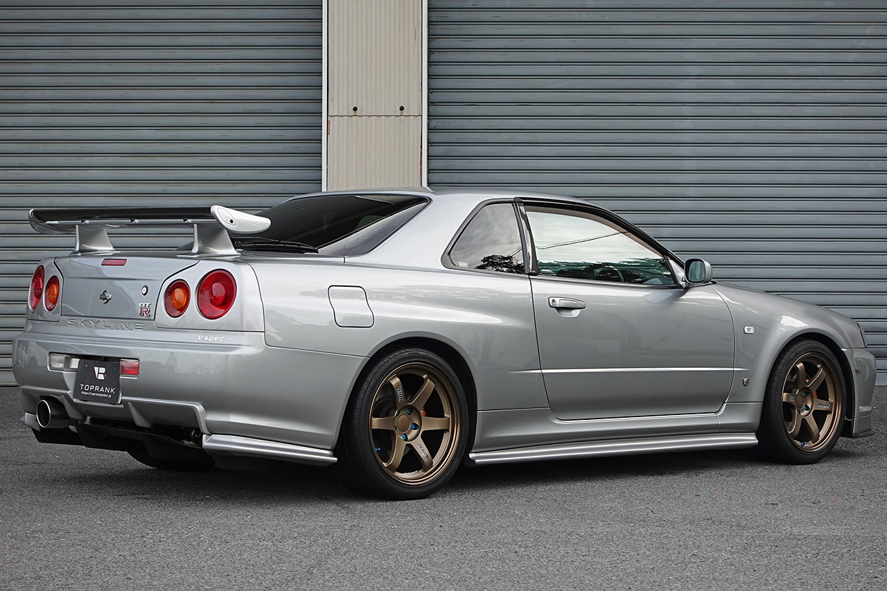 日産 スカイラインGT-R 