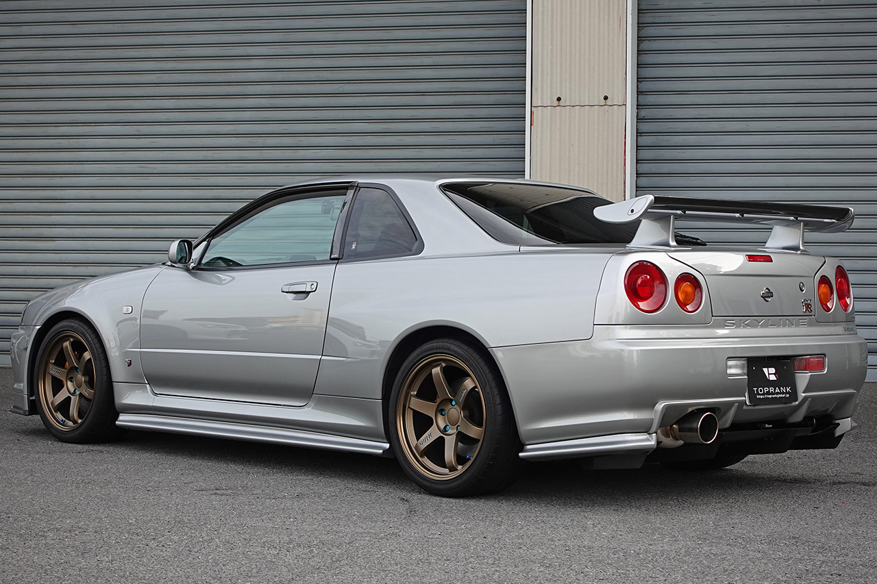 日産 スカイラインGT-R 
