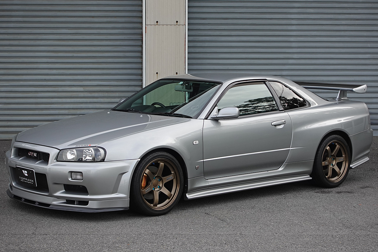 日産 スカイラインGT-R 