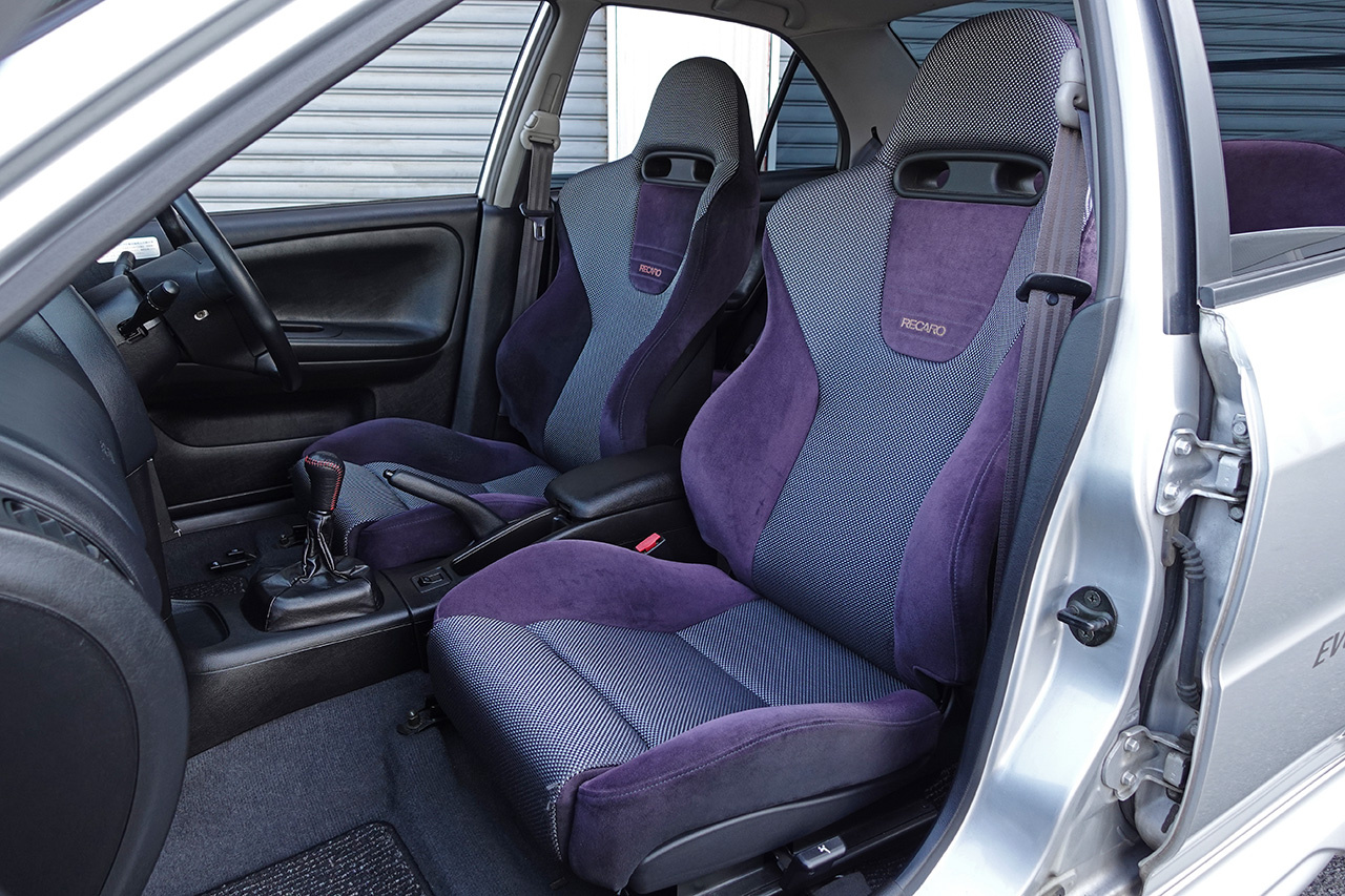 三菱 ランサーエボリューション GSR エボリューションV