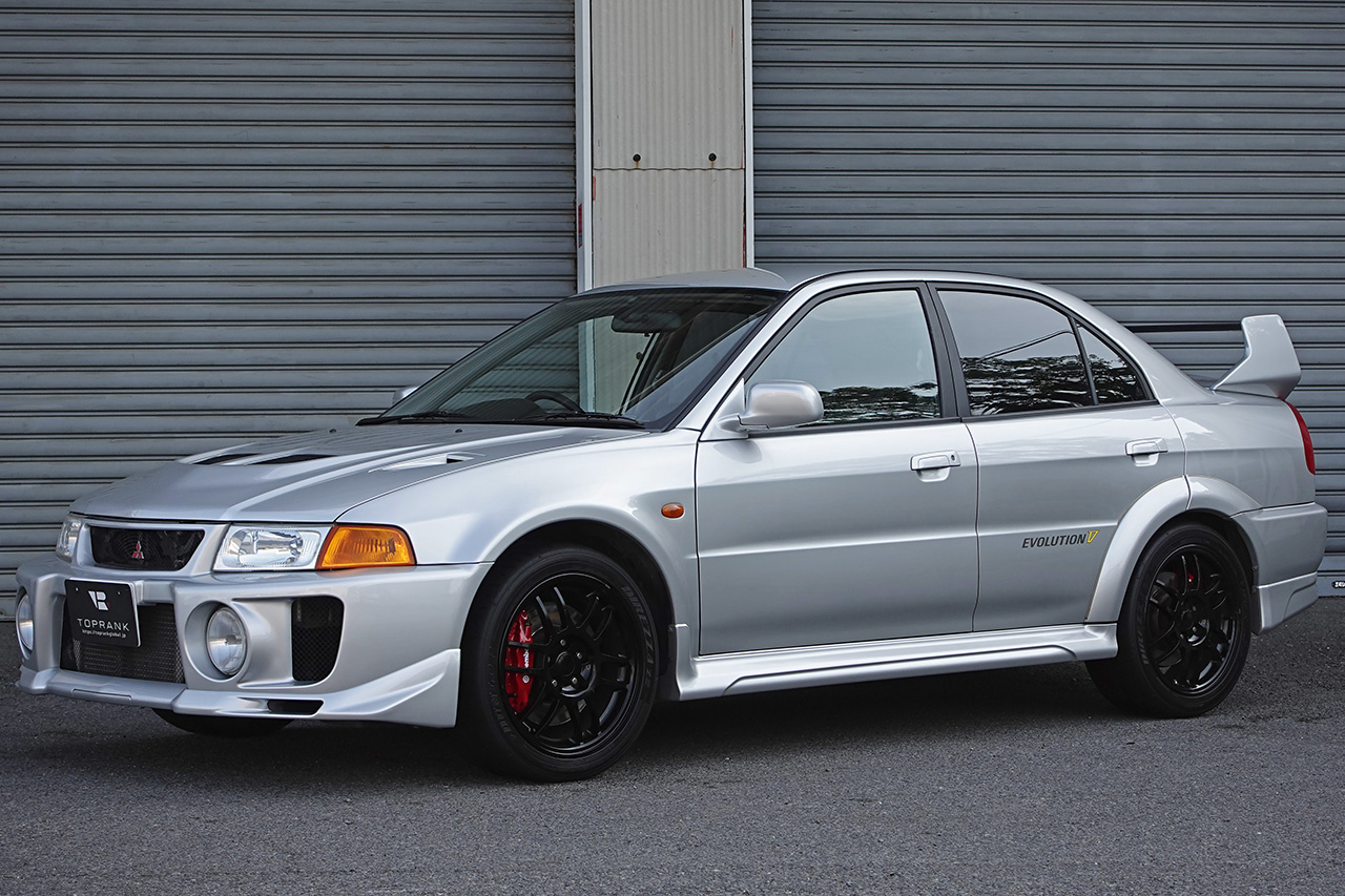 三菱 ランサーエボリューション GSR エボリューションV