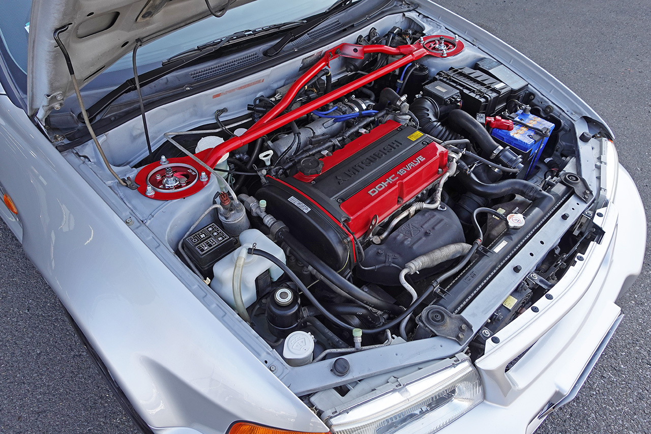 三菱 ランサーエボリューション GSR エボリューションV