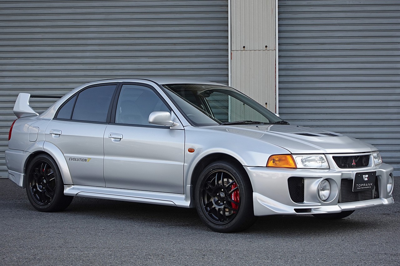 三菱 ランサーエボリューション GSR エボリューションV