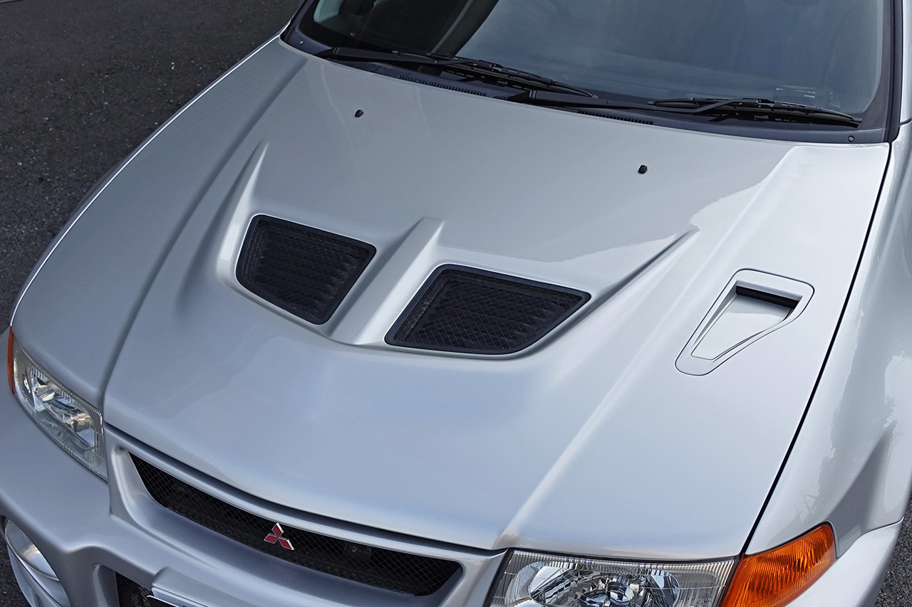 三菱 ランサーエボリューション GSR エボリューションV
