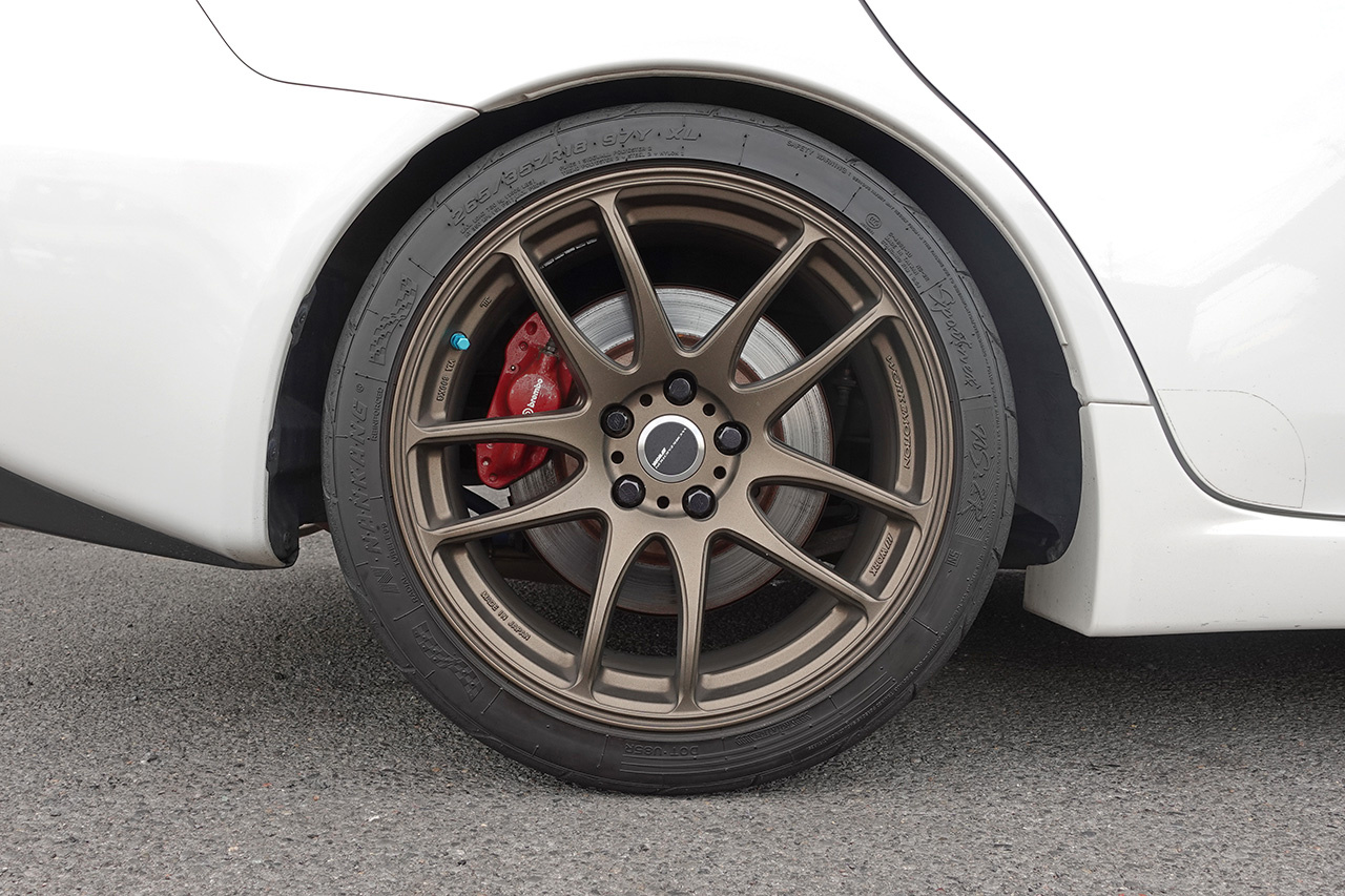 三菱 ランサー GSR エボリューションX