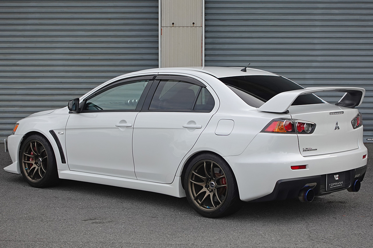 三菱 ランサー GSR エボリューションX