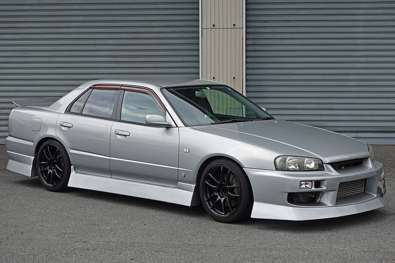 日産 スカイライン ２５ＧＴ　ＴＵＲＢＯ