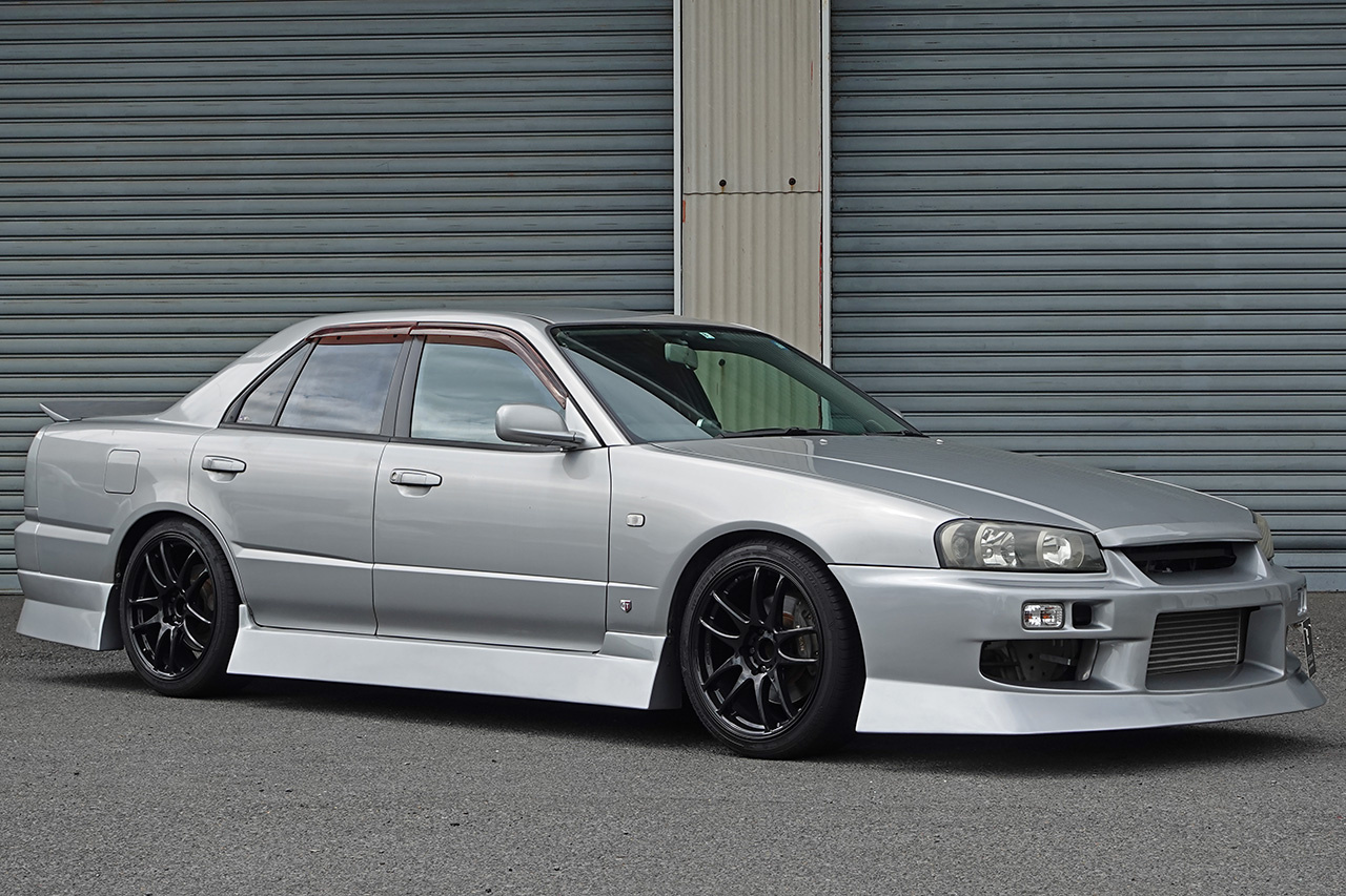 日産 スカイライン ２５ＧＴ　ＴＵＲＢＯ