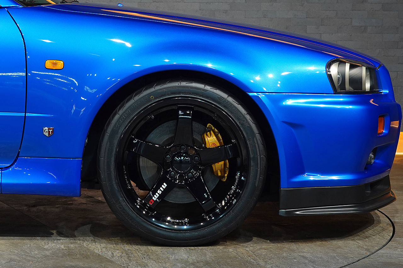 日産 スカイラインGT-R BNR34 R34 スカイライン GT-R Vスペック