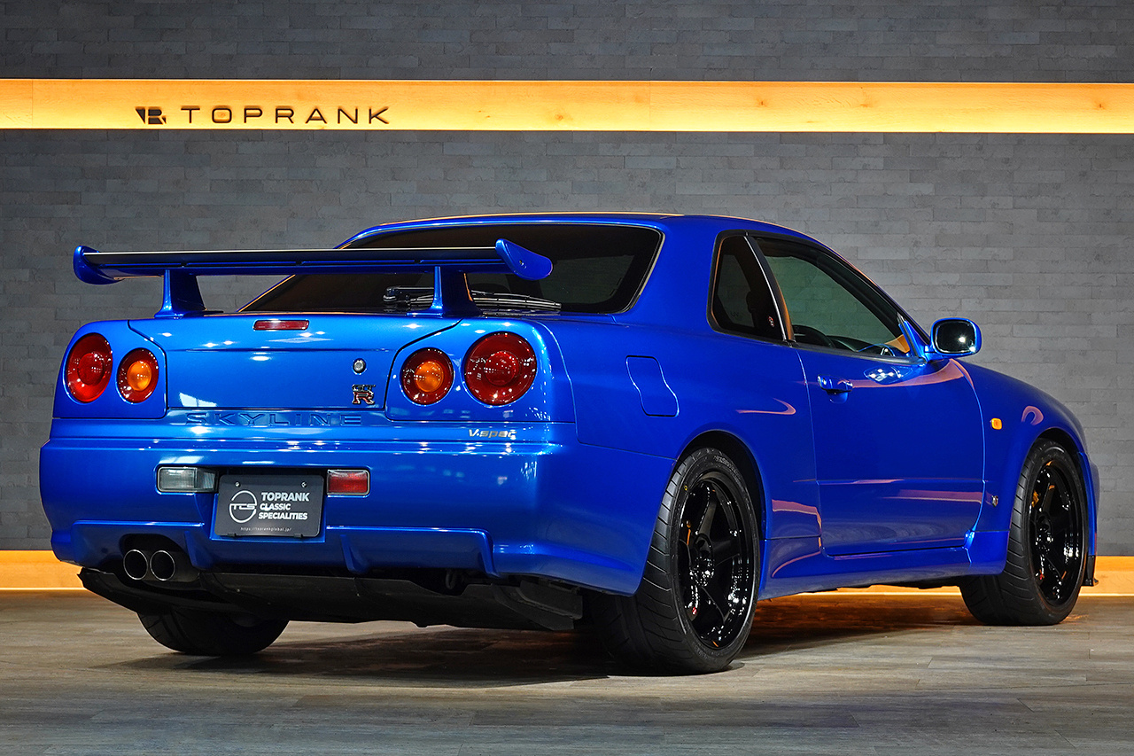 日産 スカイラインGT-R BNR34 R34 スカイライン GT-R Vスペック