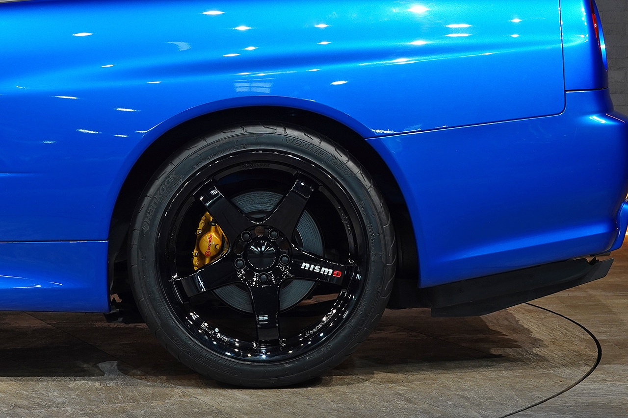 日産 スカイラインGT-R BNR34 R34 スカイライン GT-R Vスペック