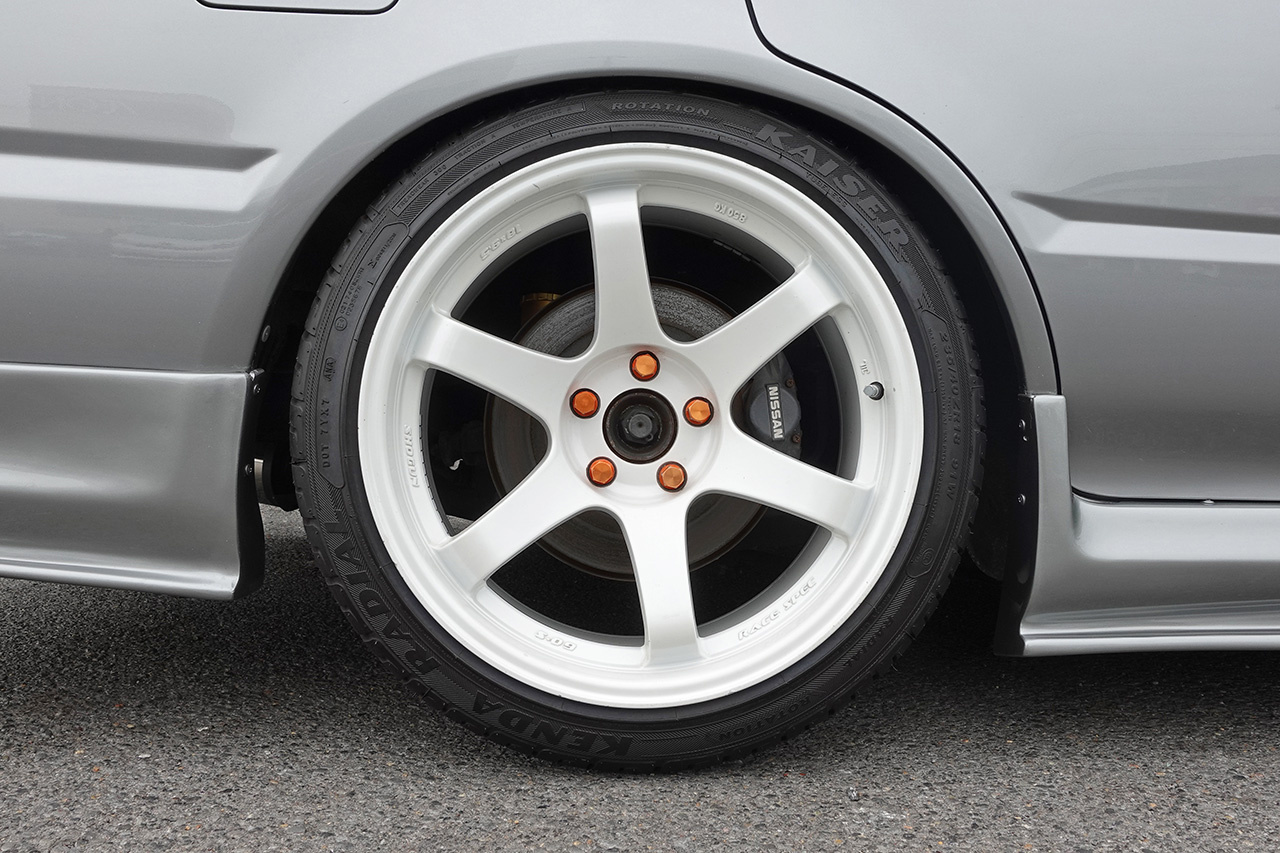 日産 スカイライン ２５ＧＴ　ＴＵＲＢＯ セダン
