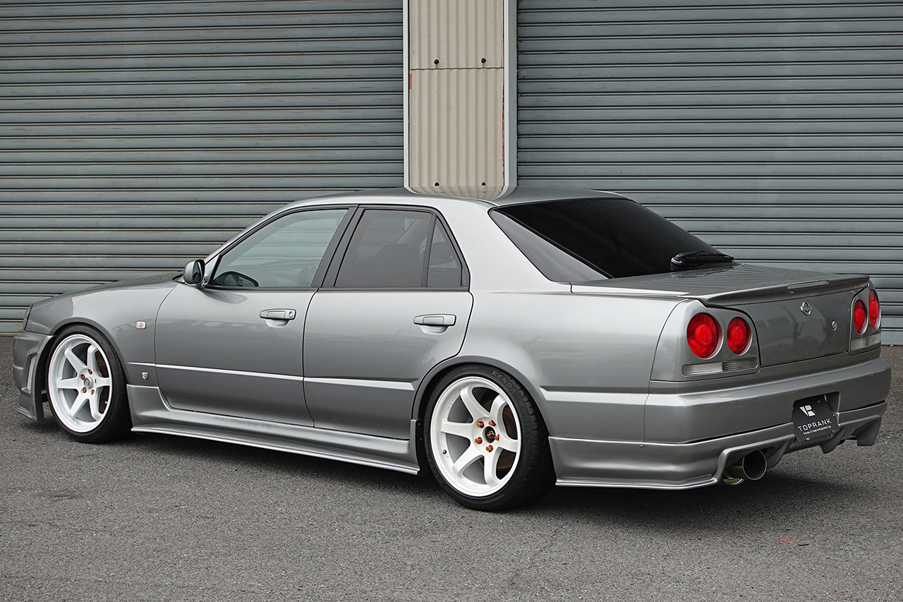 日産 スカイライン ２５ＧＴ　ＴＵＲＢＯ セダン