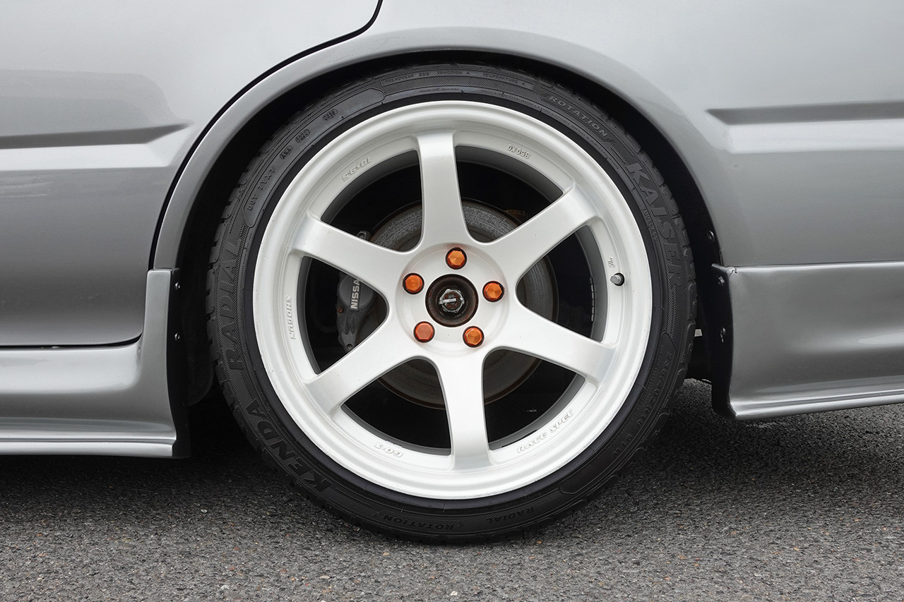 日産 スカイライン ２５ＧＴ　ＴＵＲＢＯ セダン