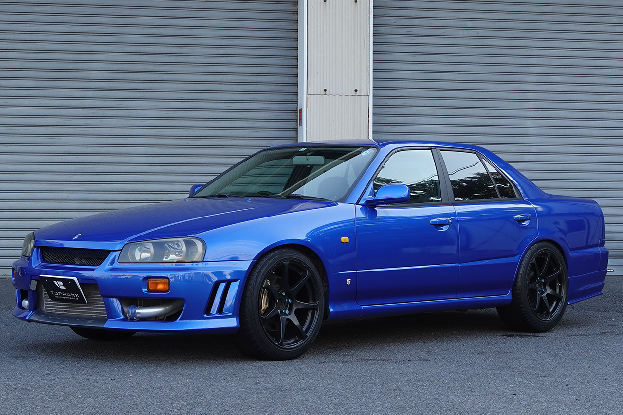 日産 スカイライン ２５ＧＴ－Ｘ　ＴＵＲＢＯ セダン