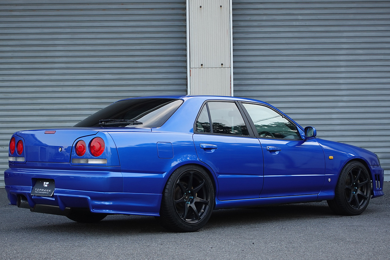 日産 スカイライン ２５ＧＴ－Ｘ　ＴＵＲＢＯ セダン