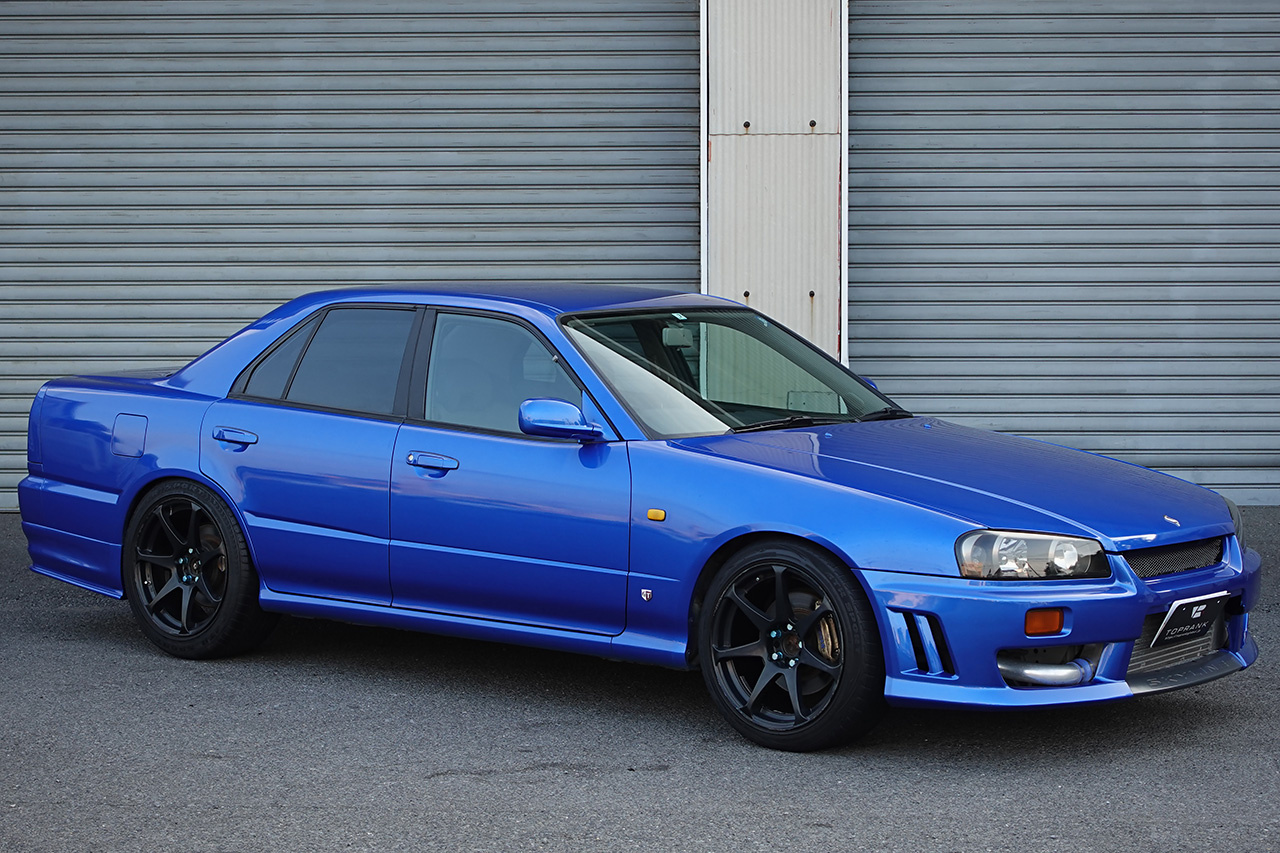 日産 スカイライン ２５ＧＴ－Ｘ　ＴＵＲＢＯ セダン