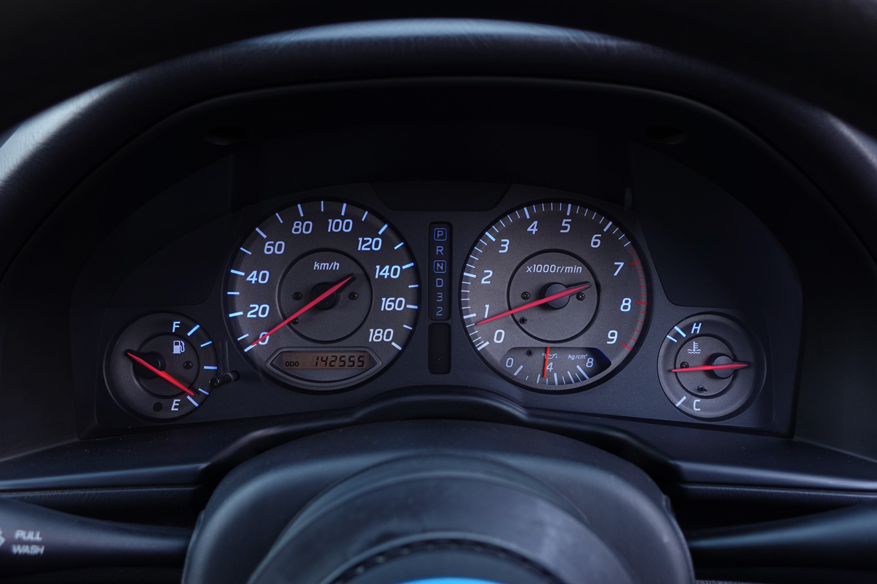 日産 スカイライン ２５ＧＴ－Ｘ　ＴＵＲＢＯ セダン