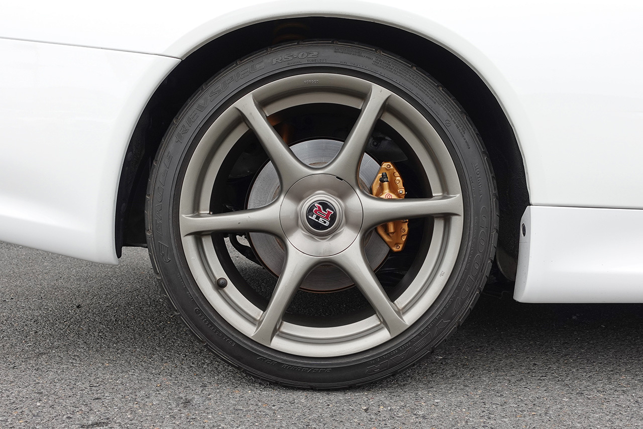 日産 スカイラインGT-R 