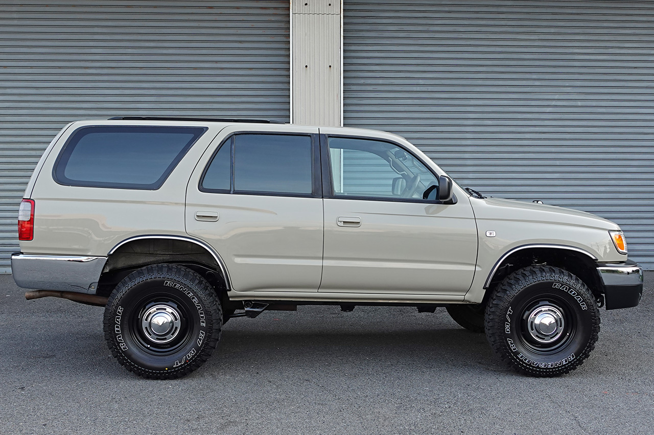 トヨタ ハイラックスサーフ SSR-X　ワイド