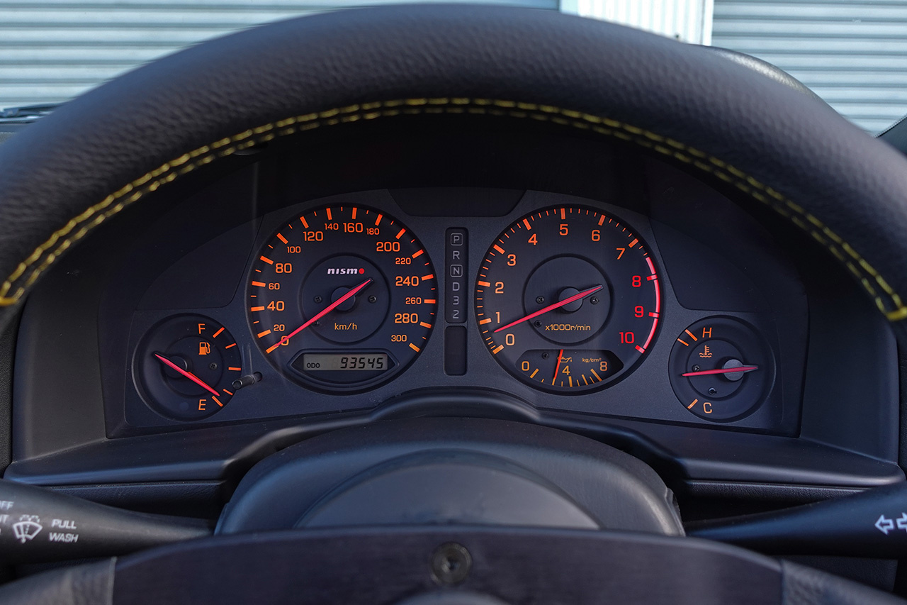 日産 スカイラインクーペ 