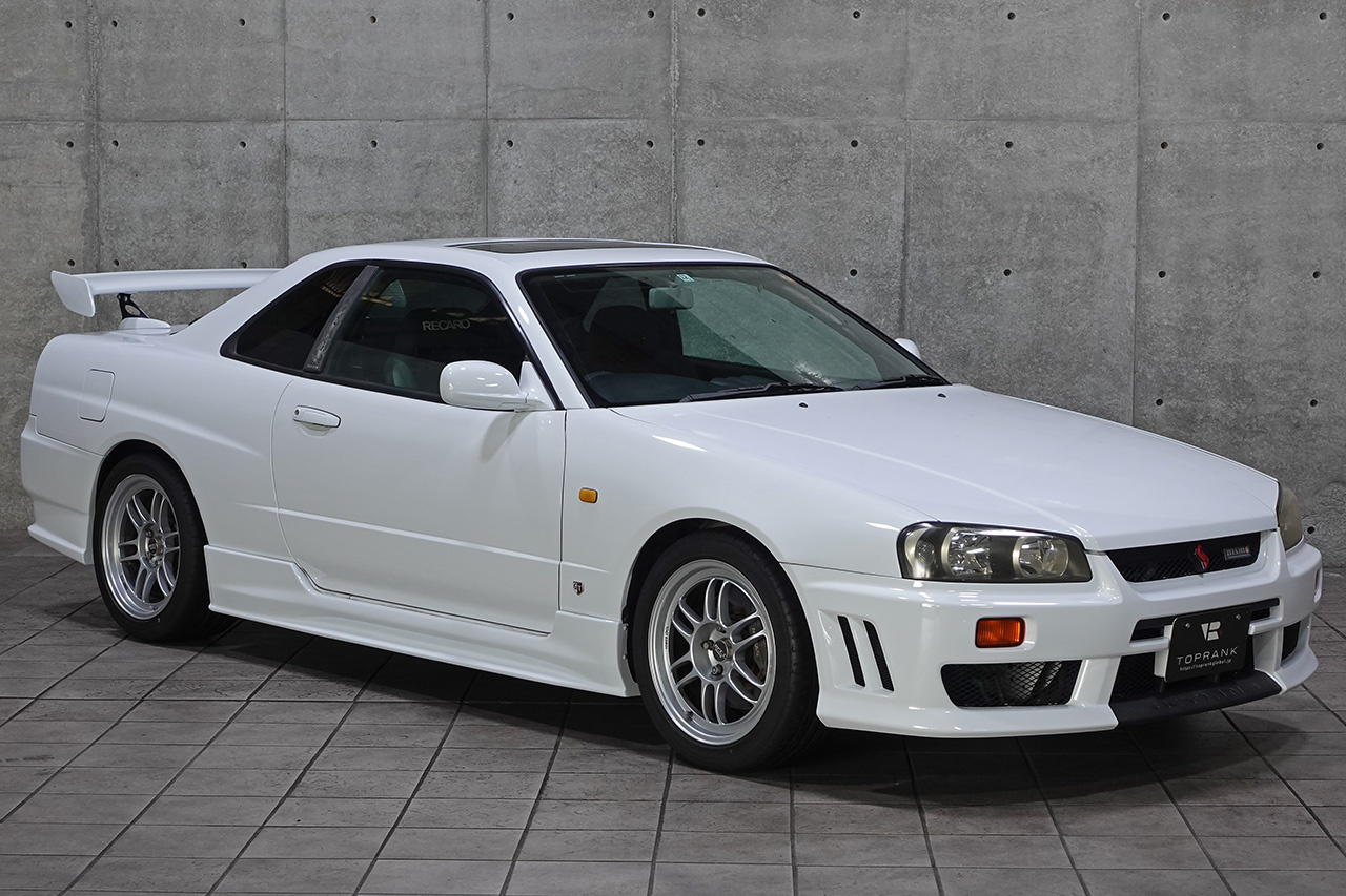 日産 スカイラインクーペ 