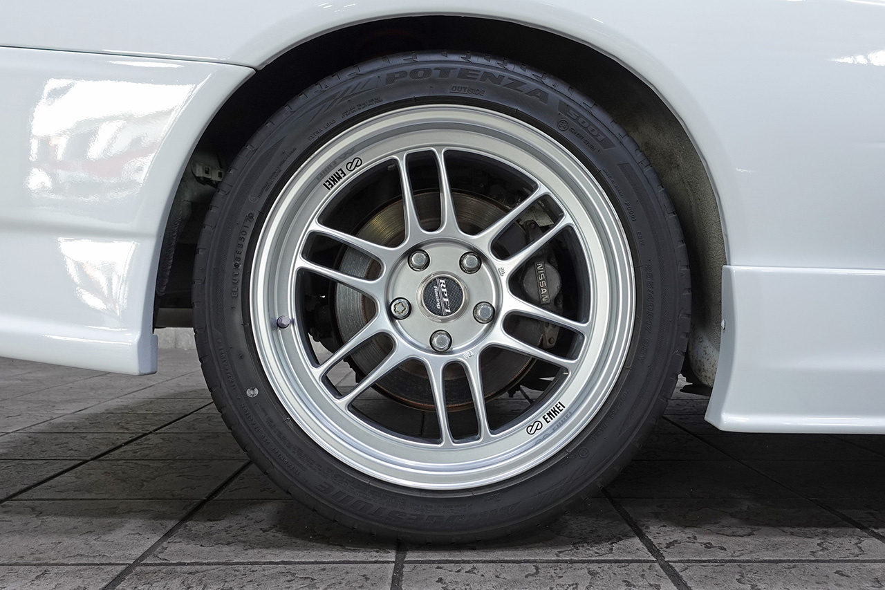日産 スカイラインクーペ 