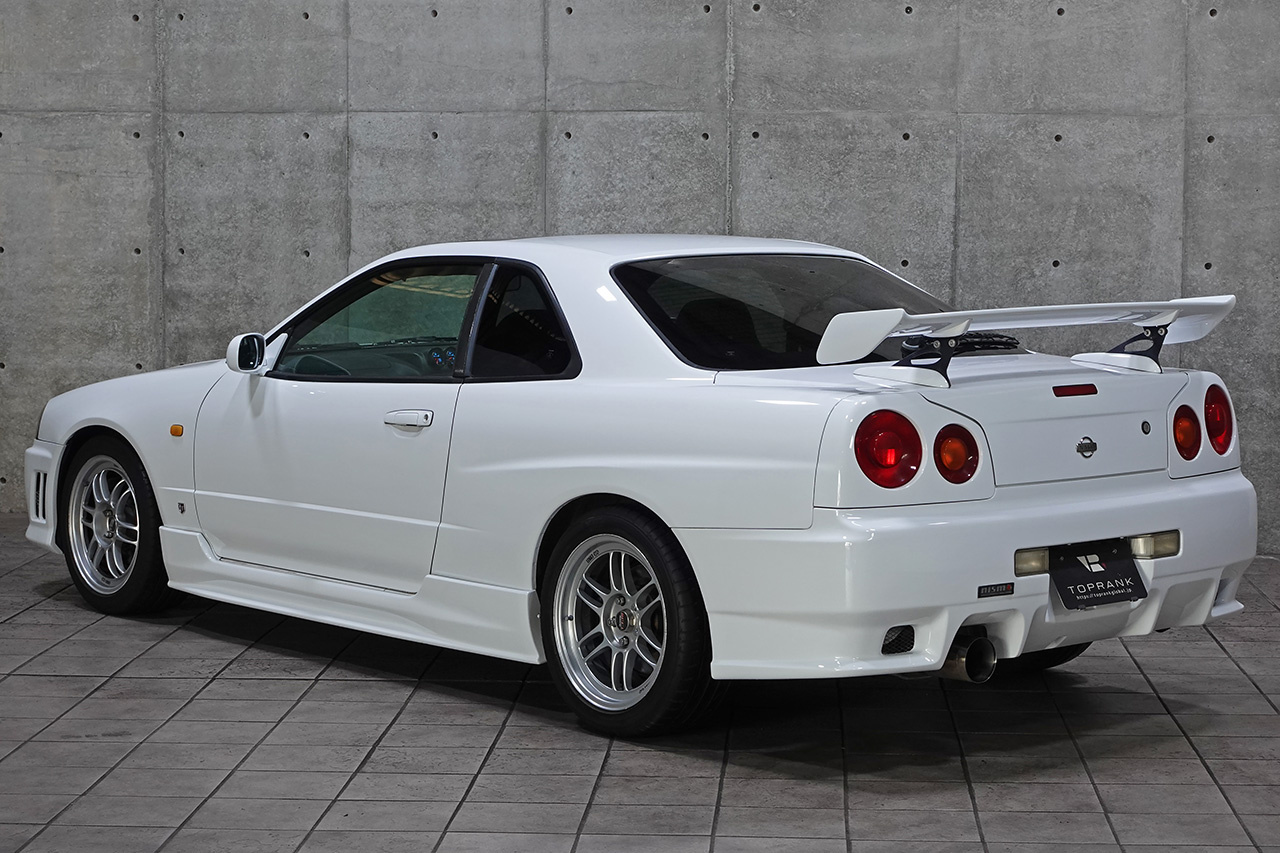 日産 スカイラインクーペ 