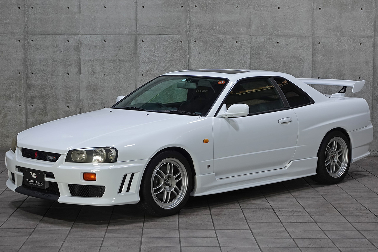 日産 スカイラインクーペ 