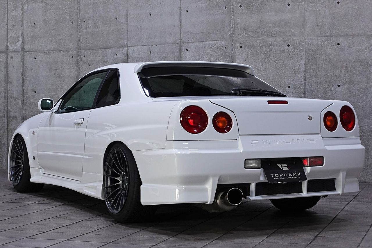 日産 スカイラインクーペ 