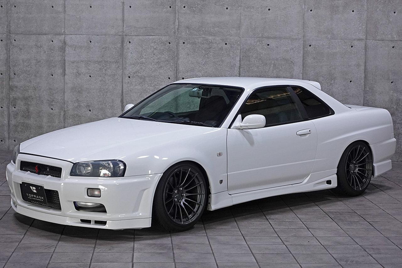 日産 スカイラインクーペ 