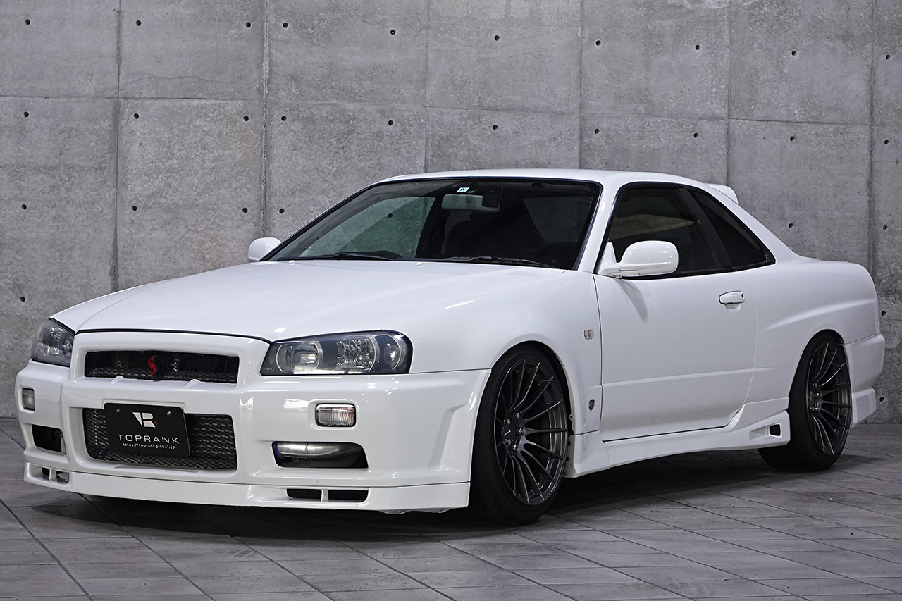 日産 スカイラインクーペ 