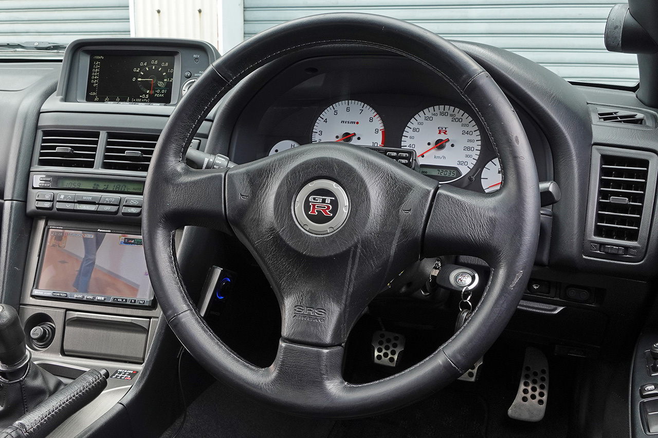 日産 スカイラインGT-R 