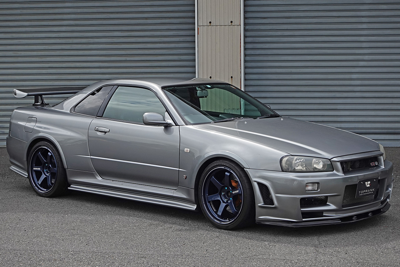 日産 スカイラインGT-R 