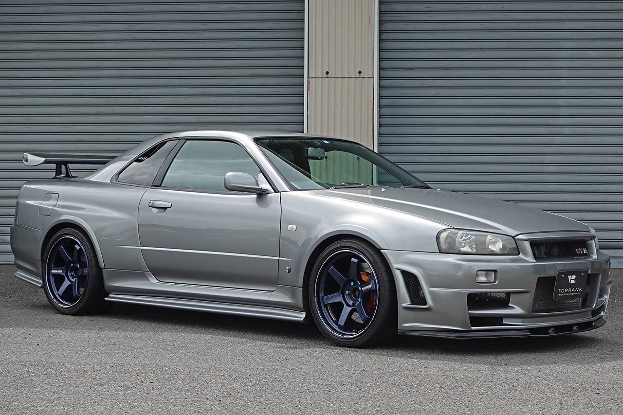 日産 スカイラインGT-R 