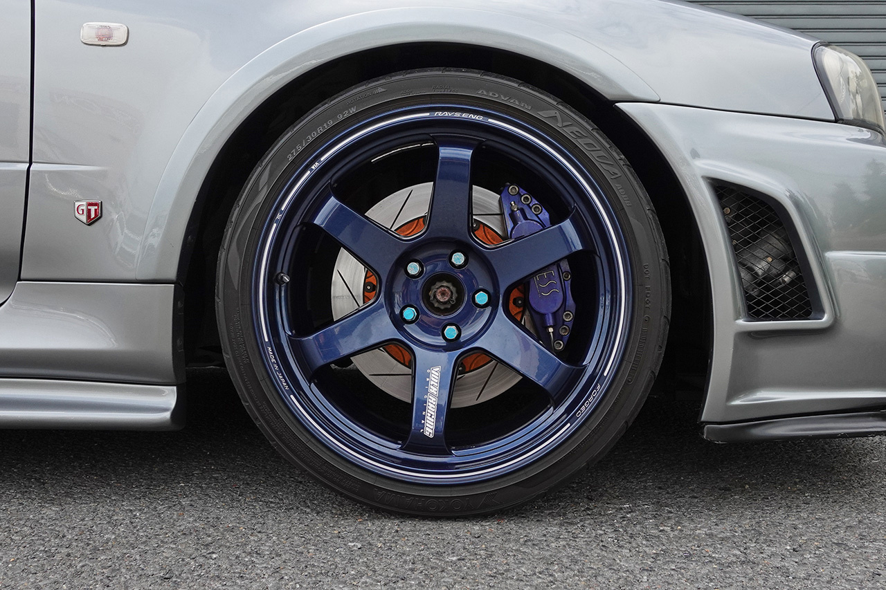 日産 スカイラインGT-R 
