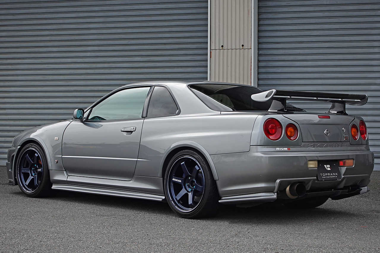 日産 スカイラインGT-R 